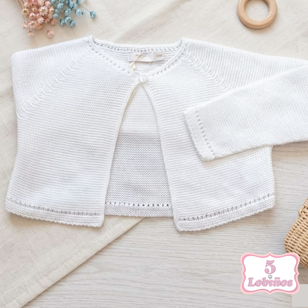 chaqueta corta blanca bebe y niña pecesa verano