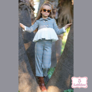 conjunto niña cuadros azul y camel nekenia otoño invierno 2024 2025