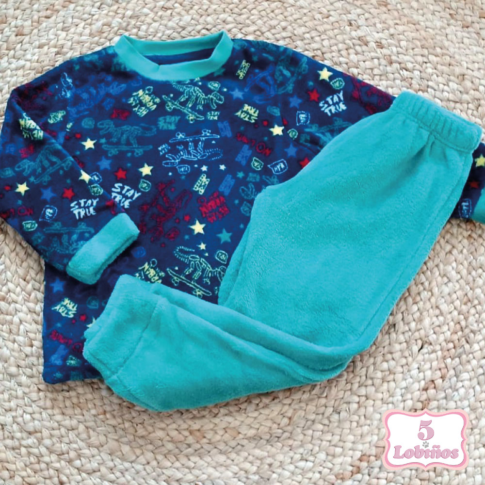 pijama niño coralina dinosaurios