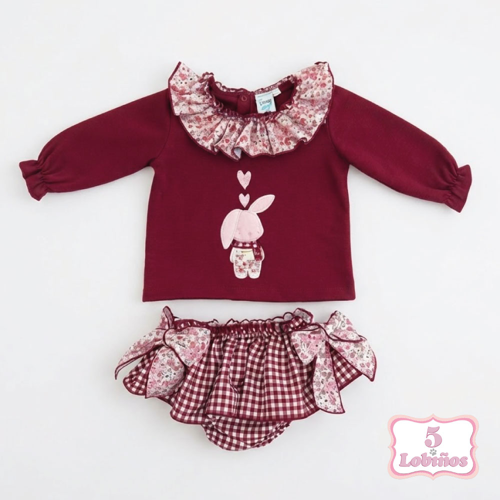 conjunto bebe niña conejito burdeos invierno 2026 1